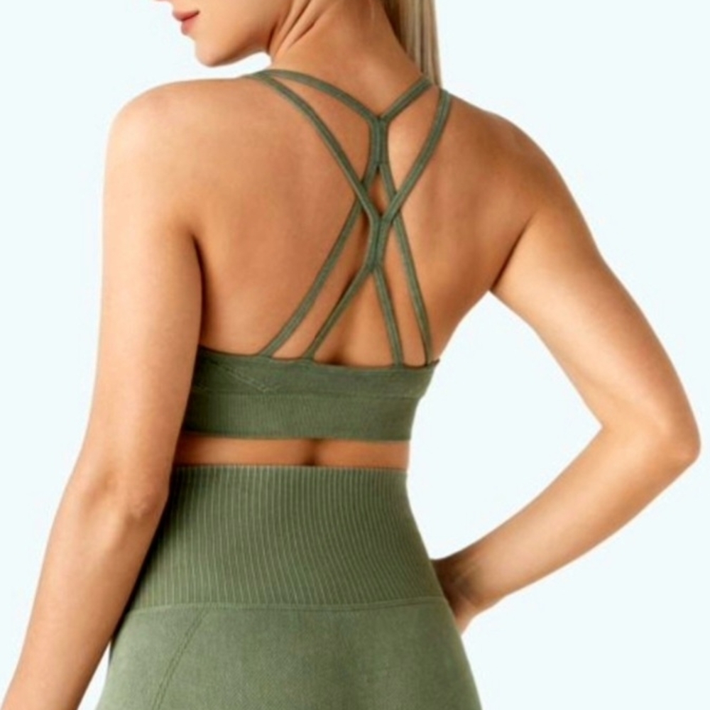 Seamless Flow Low Support Women's Olive Green Strappy Sports Bra